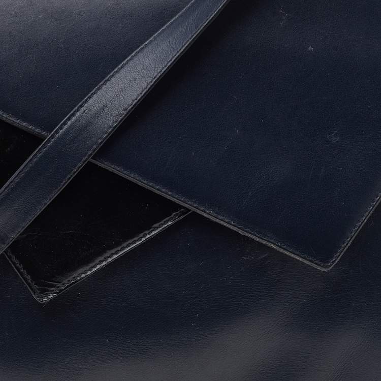 Pre Owned Salvatore Ferragamo Blue/Black Leather Flap Shoulder Bag