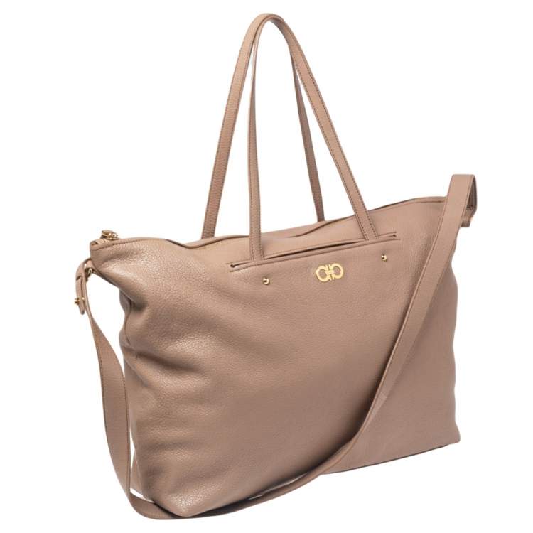 Pre Owned Salvatore Ferragamo Beige Leather Mika Tote