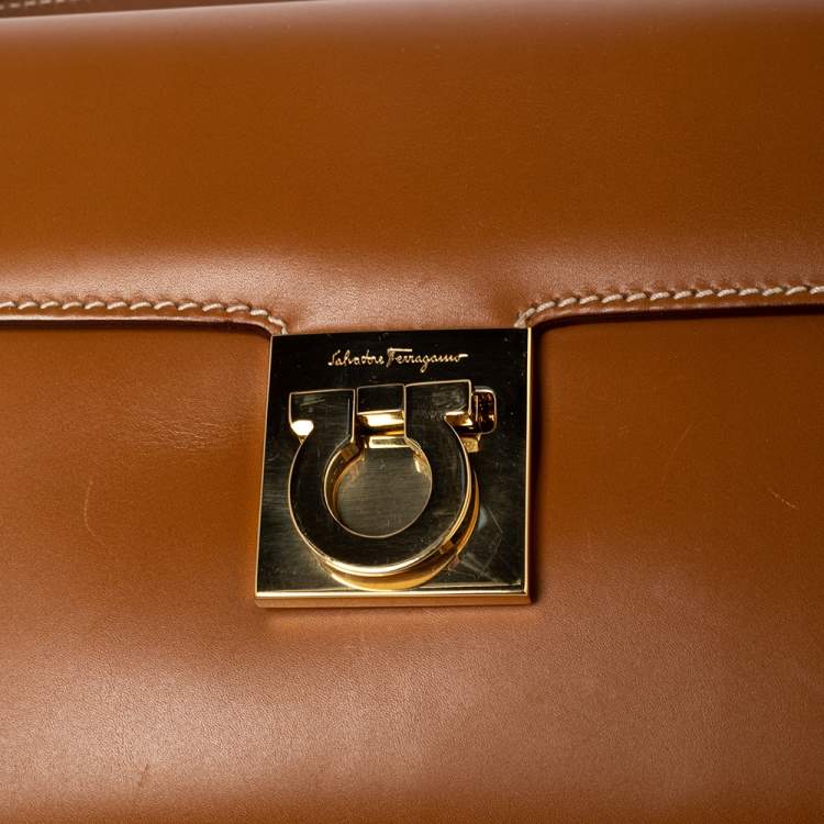 Pre Owned Salvatore Ferragamo Tan Leather Gancini Flap Shoulder Bag