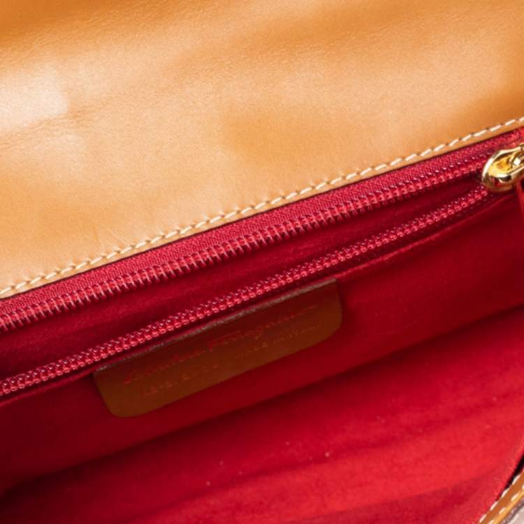 Pre Owned Salvatore Ferragamo Tan Leather Gancini Flap Shoulder Bag