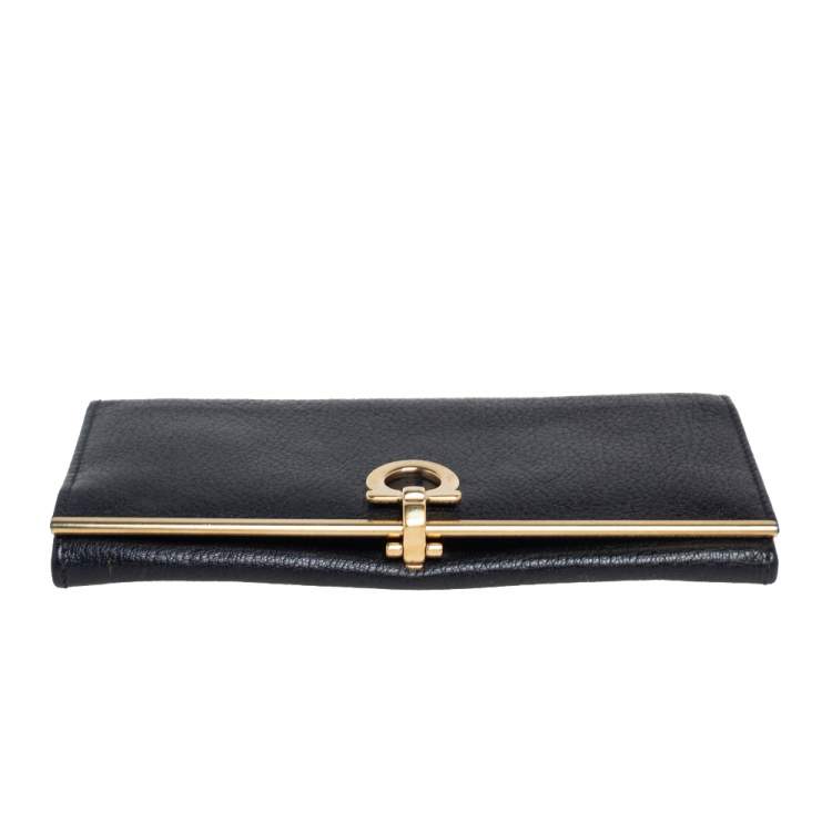 Pre Owned Salvatore Ferragamo Black Leather Gancini Icona Continental Wallet