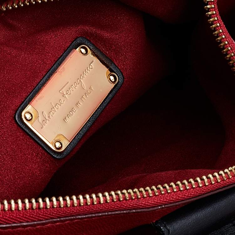 Pre Owned Salvatore Ferragamo Black Leather Tote