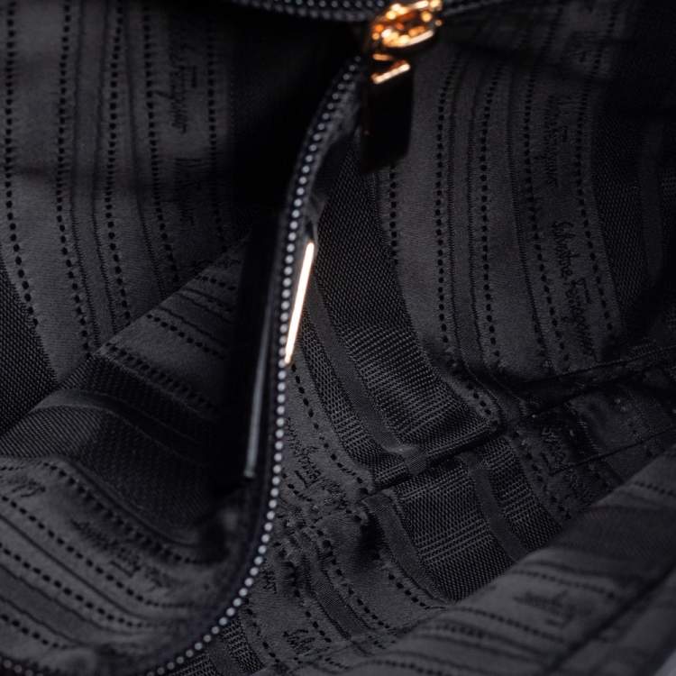 Pre Owned Salvatore Ferragamo Black Leather Pleated Flap Shoulder Bag