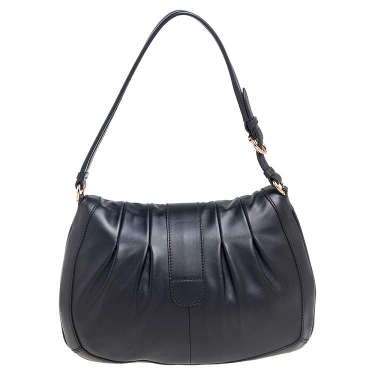 Pre Owned Salvatore Ferragamo Black Leather Pleated Flap Shoulder Bag