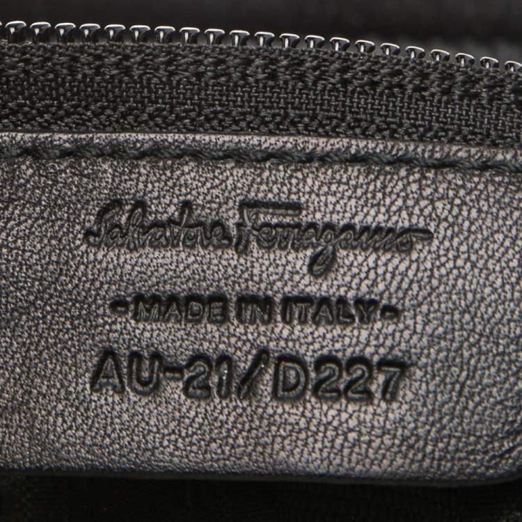 Pre Owned Salvatore Ferragamo Black Leather Apple Satchel