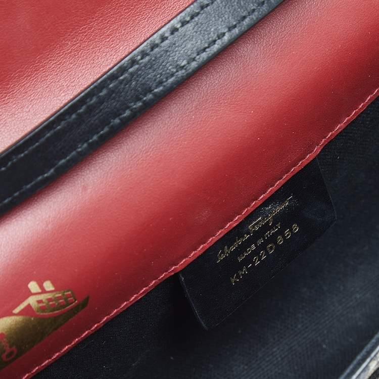 Pre Owned Salvatore Ferragamo Black/Cream Gancio Printed Canvas and Leather Gancini Shoulder Bag