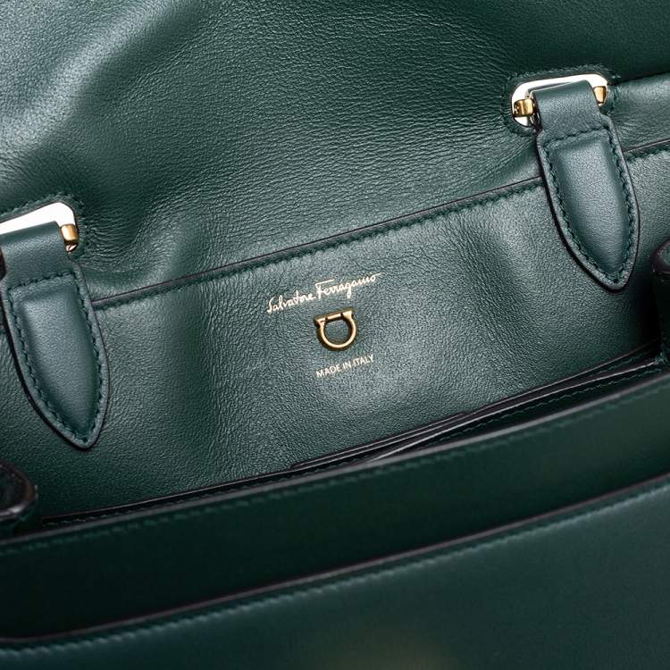Pre Owned Salvatore Ferragamo Green Leather Kelly Top Handle Bag