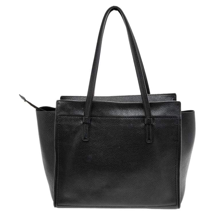 Pre Owned Salvatore Ferragamo Black Grained Leather Medium Amy Tote
