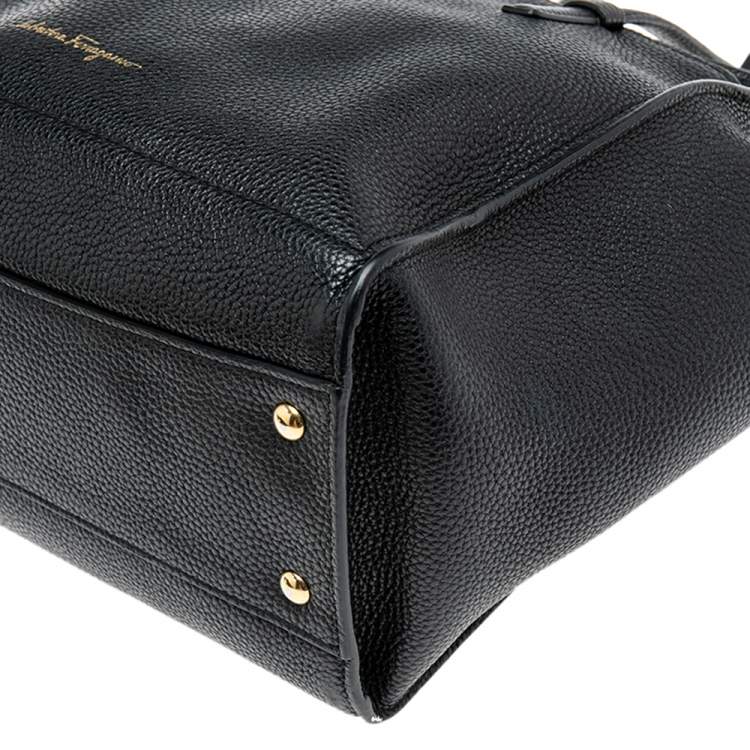 Pre Owned Salvatore Ferragamo Black Grained Leather Medium Amy Tote