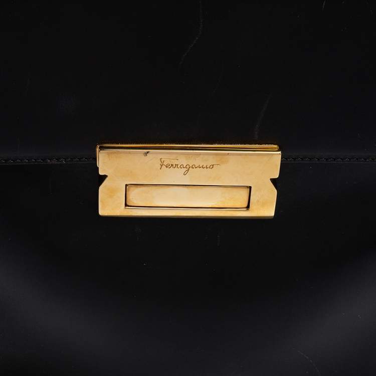 Pre Owned Salvatore Ferragamo Black Leather Top Handle Bag