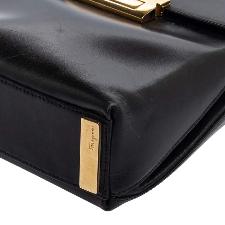 Pre Owned Salvatore Ferragamo Black Leather Top Handle Bag