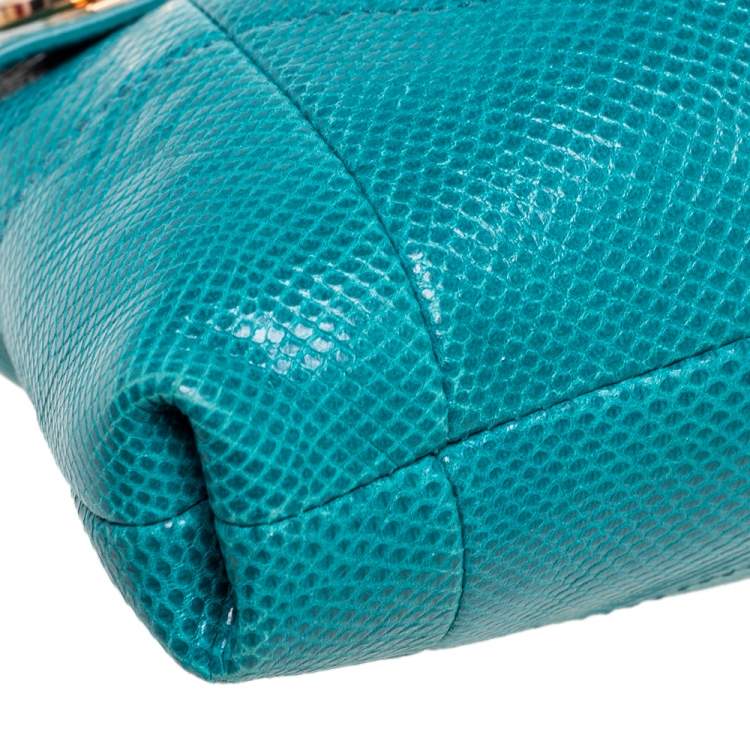 مملوكة مسبقًا Salvatore Ferragamo Teal Blue Lizard Embossed Gancini Chain Clutch