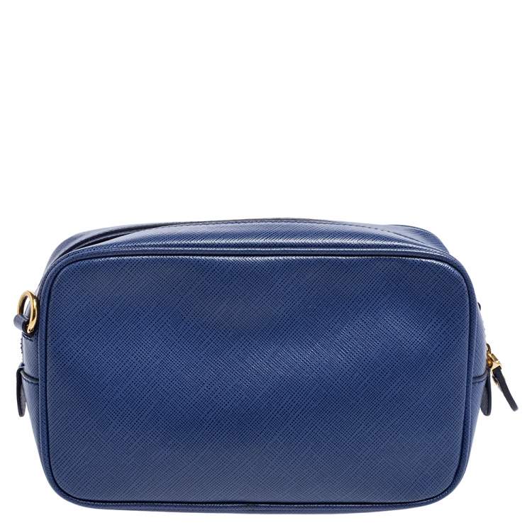 مملوكة مسبقًا Salvatore Ferragamo Blue Leather Double Gancini Shoulder Bag