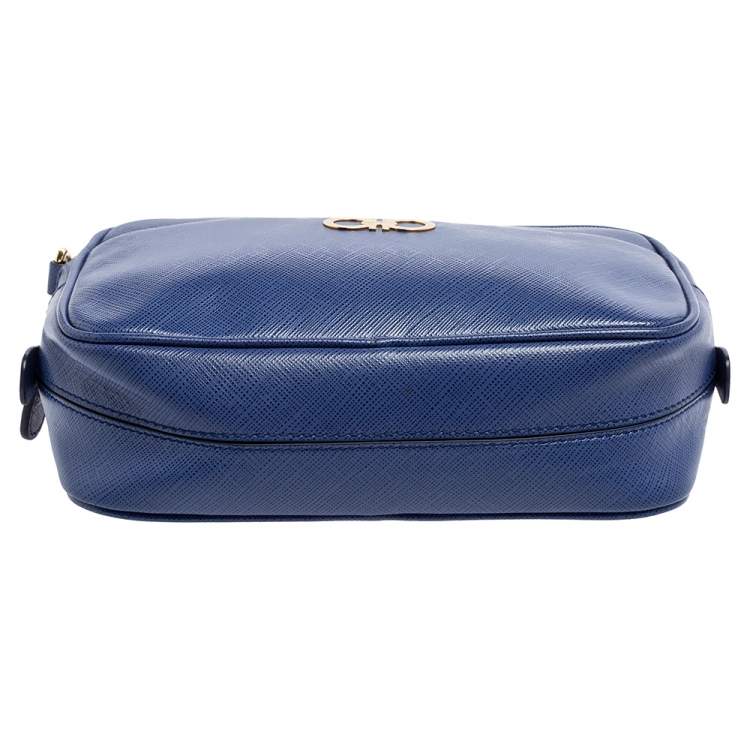 مملوكة مسبقًا Salvatore Ferragamo Blue Leather Double Gancini Shoulder Bag