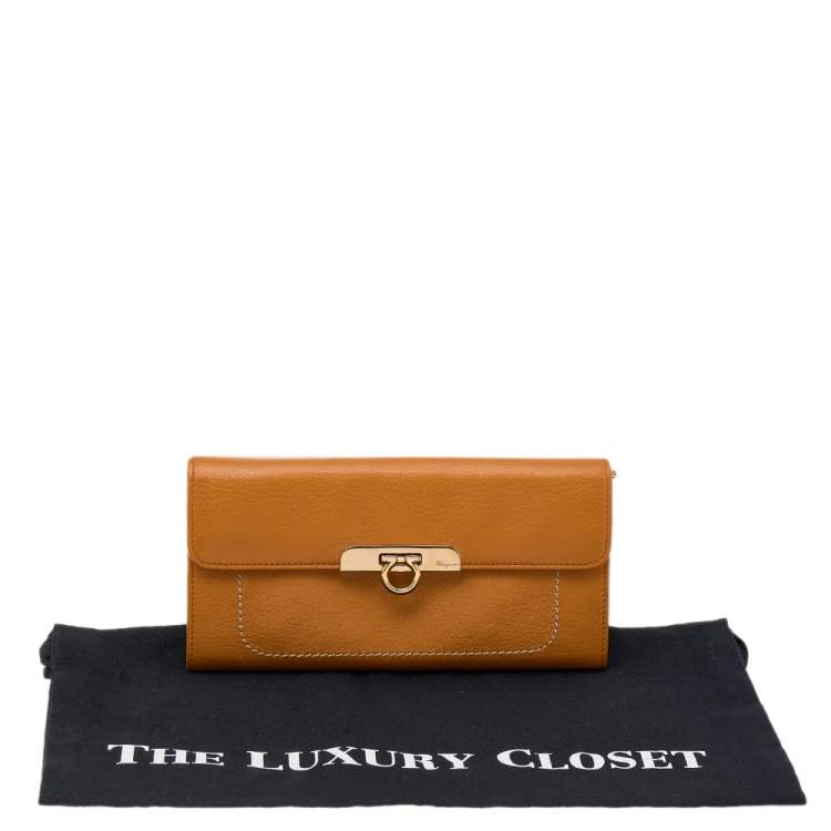 Pre Owned Salvatore Ferragamo Tan Leather Flap Continental Wallet