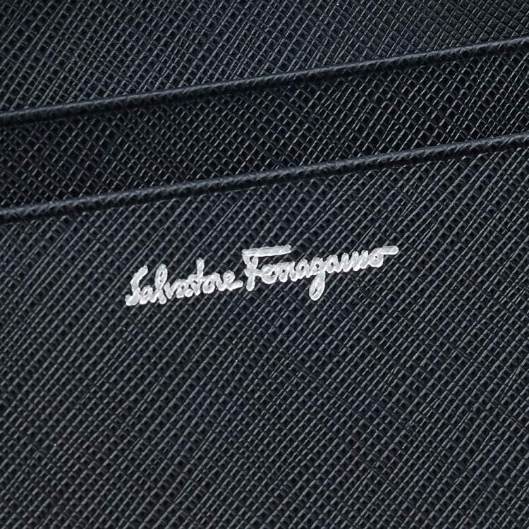 مملوكة مسبقًا Salvatore Ferragamo Black Leather Double Gancio Card Case