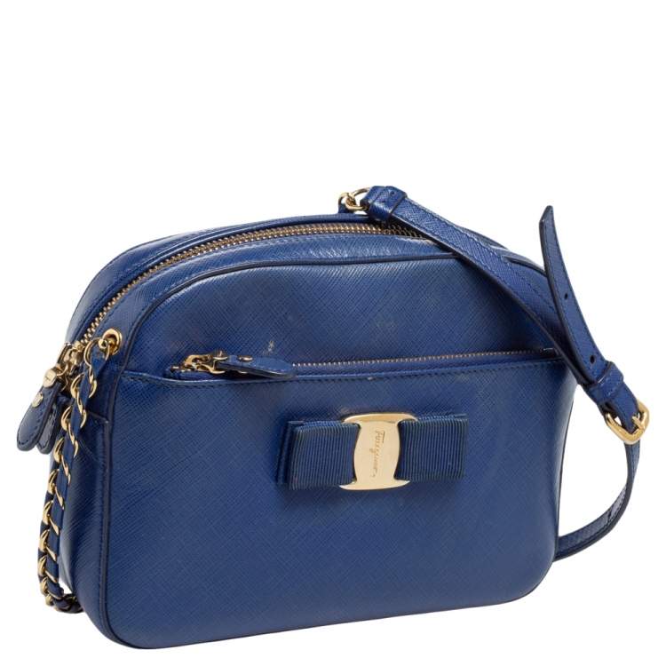 Pre Owned Salvatore Ferragamo Blue Leather Lydia Camera Bag