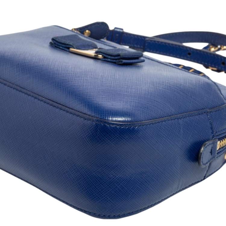 Pre Owned Salvatore Ferragamo Blue Leather Lydia Camera Bag