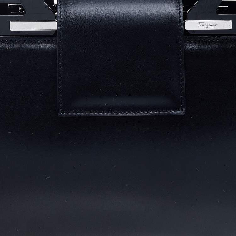 Pre Owned Salvatore Ferragamo Black Leather Gancio Satchel