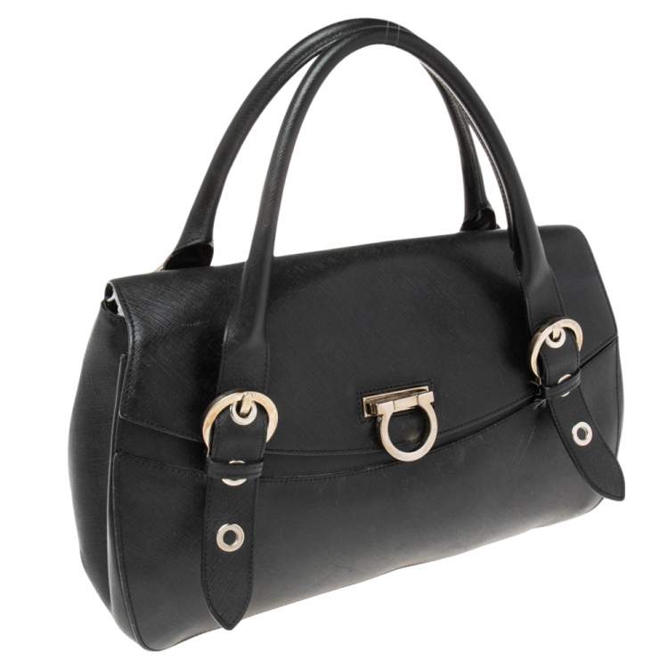Pre Owned Salvatore Ferragamo Black Leather Gancio Flap Satchel
