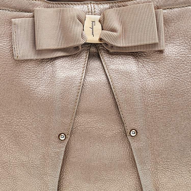 Pre Owned Salvatore Ferragamo Metallic Bronze Leather Miss Vara Bow Tote