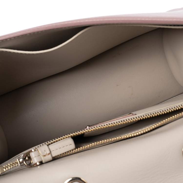 Pre Owned Salvatore Ferragamo Pink Leather Vara Bow Shoulder Bag