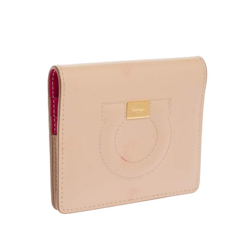 Pre Owned Salvatore Ferragamo Beige Leather Card Case