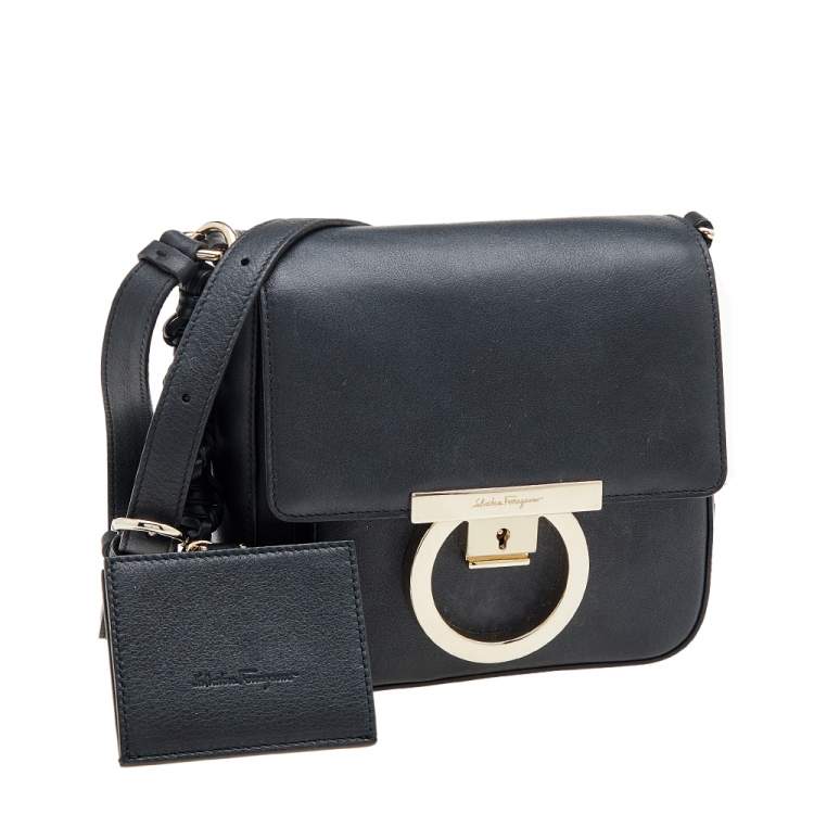 Pre Owned Salvatore Ferragamo Navy Blue Leather Gancio Shoulder Bag