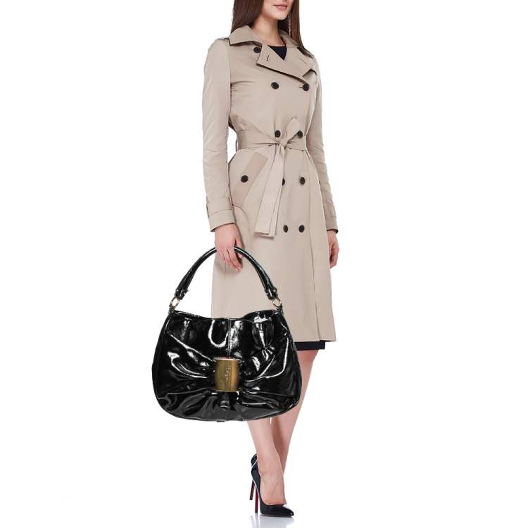 Pre Owned Salvatore Ferragamo Black Patent Leather Hobo