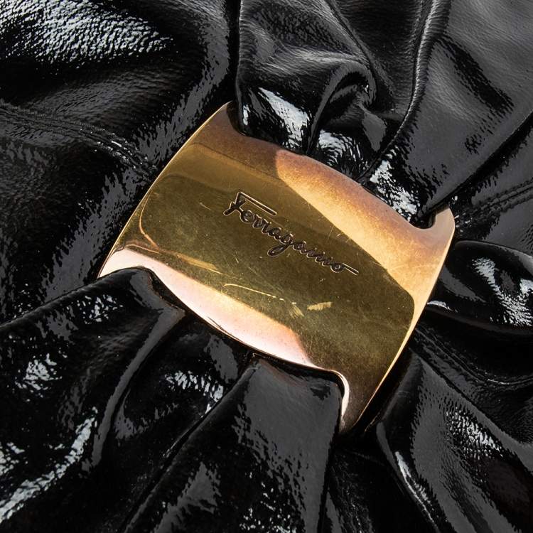 Pre Owned Salvatore Ferragamo Black Patent Leather Hobo