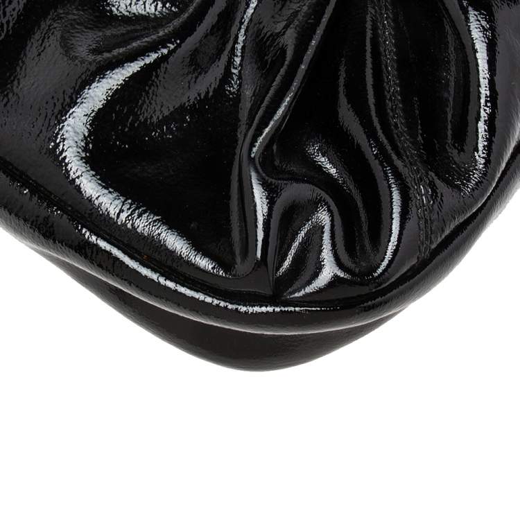 Pre Owned Salvatore Ferragamo Black Patent Leather Hobo