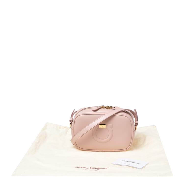 Pre Owned Salvatore Ferragamo Light Pink Leather Gancini Camera Crossbody Bag