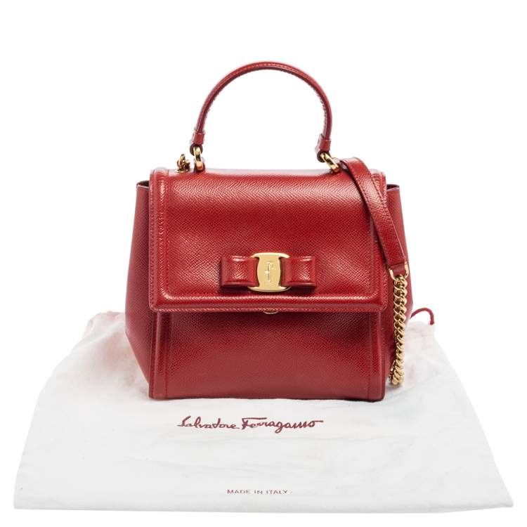 Pre Owned Salvatore Ferragamo Red Leather Carrie Top Handle Bag