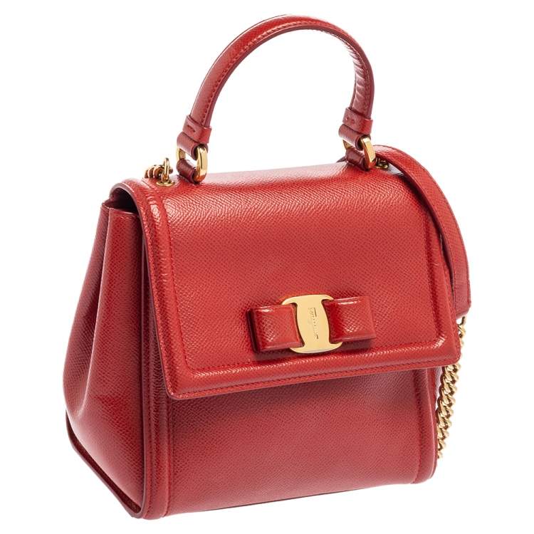 Pre Owned Salvatore Ferragamo Red Leather Carrie Top Handle Bag