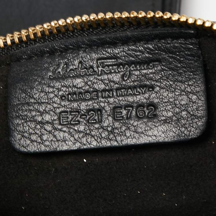 Pre Owned Salvatore Ferragamo Black Leather Arianna Zip Tote