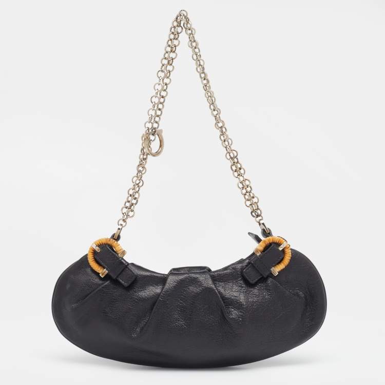 مملوكة مسبقًا Salvatore Ferragamo Black Leather Chain Shoulder Bag