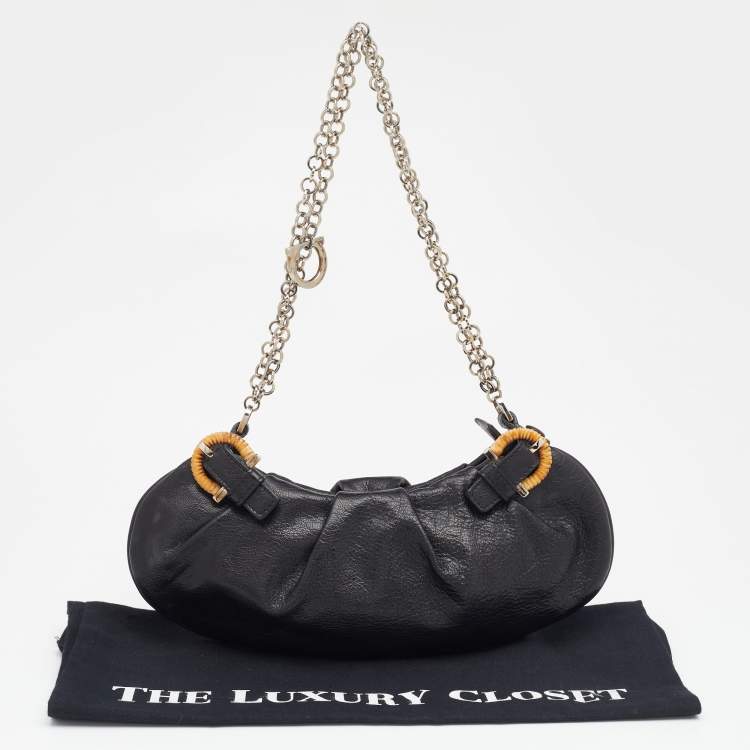 مملوكة مسبقًا Salvatore Ferragamo Black Leather Chain Shoulder Bag
