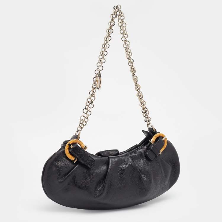 مملوكة مسبقًا Salvatore Ferragamo Black Leather Chain Shoulder Bag