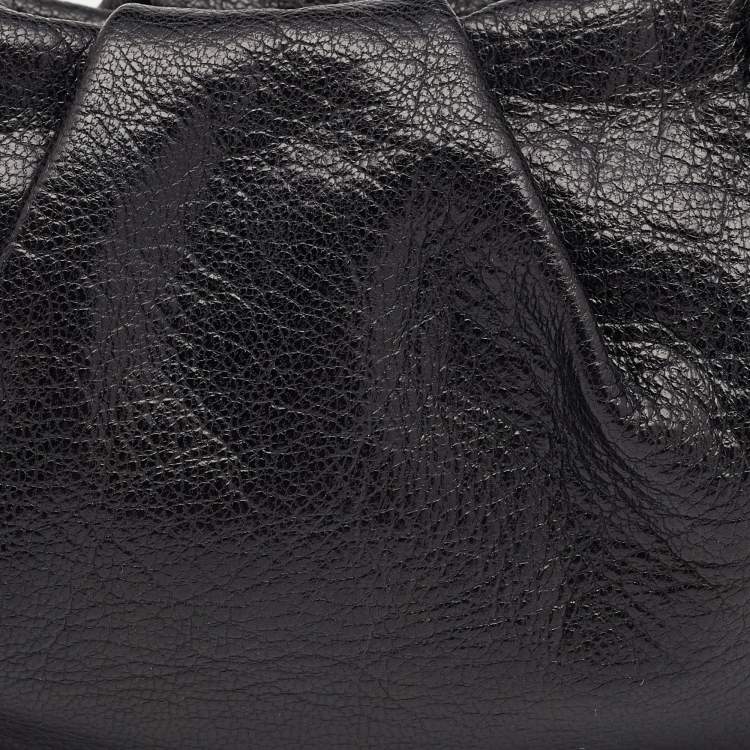 مملوكة مسبقًا Salvatore Ferragamo Black Leather Chain Shoulder Bag