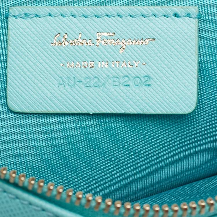 Pre Owned Salvatore Ferragamo Tiffany Green Leather Gancio Wristlet Clutch