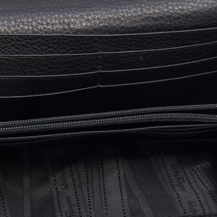 Pre Owned Salvatore Ferragamo Black Leather Continental Wallet