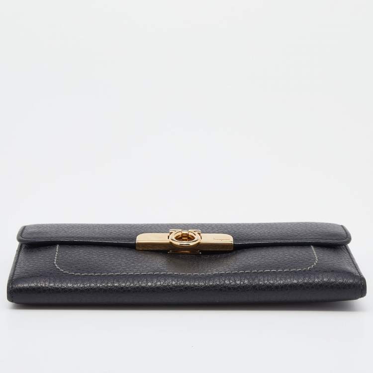 Pre Owned Salvatore Ferragamo Black Leather Continental Wallet