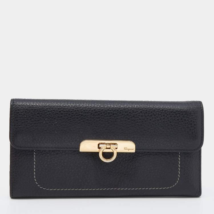 Pre Owned Salvatore Ferragamo Black Leather Continental Wallet