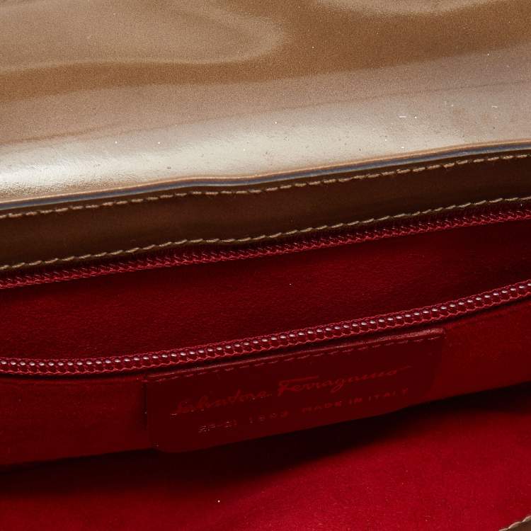 Pre Owned Salvatore Ferragamo Dark Beige Patent Leather Link Chain Shoulder Bag