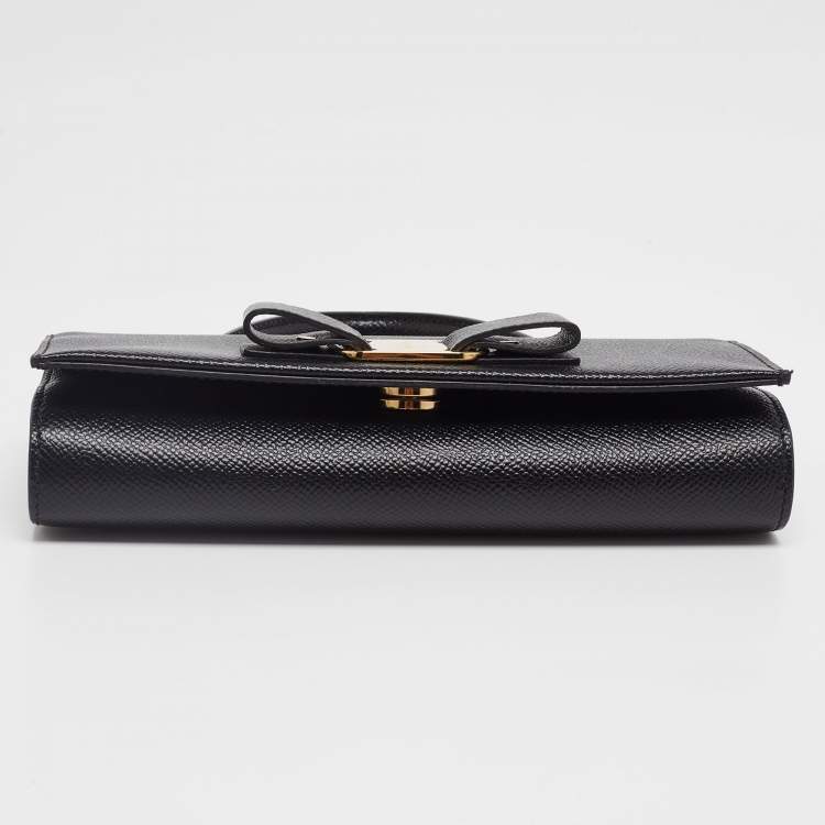 Pre Owned Salvatore Ferragamo Black Leather Mini Vara Bow Clutch Bag
