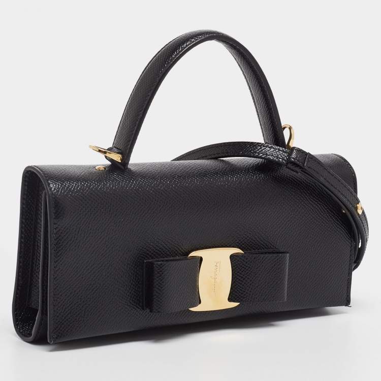 Pre Owned Salvatore Ferragamo Black Leather Mini Vara Bow Clutch Bag