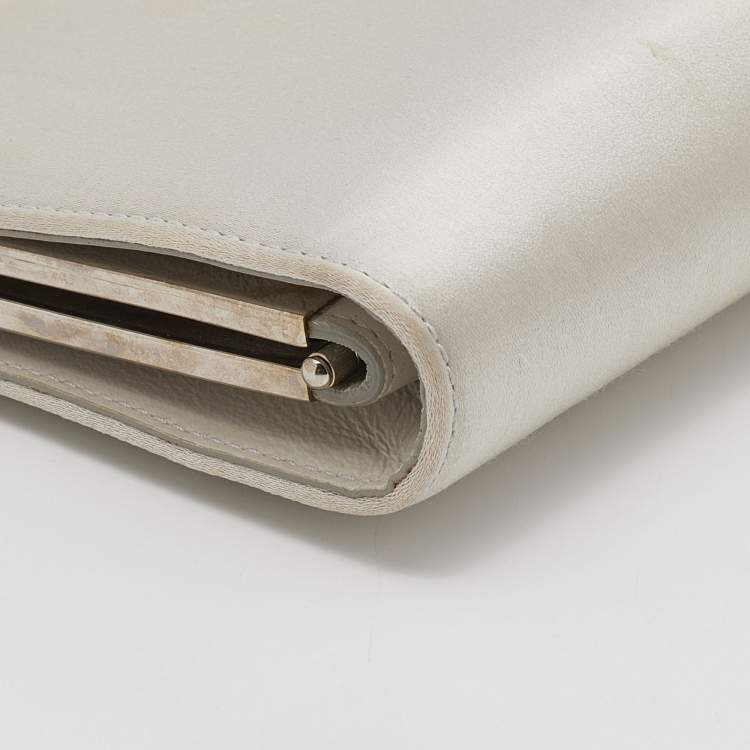 Pre Owned Salvatore Ferragamo Silver Satin Chain Clutch