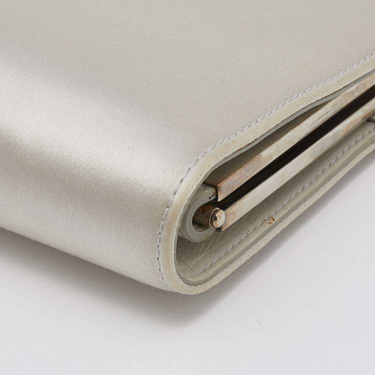 Pre Owned Salvatore Ferragamo Silver Satin Chain Clutch