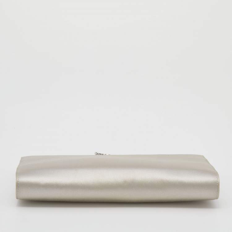 Pre Owned Salvatore Ferragamo Silver Satin Chain Clutch