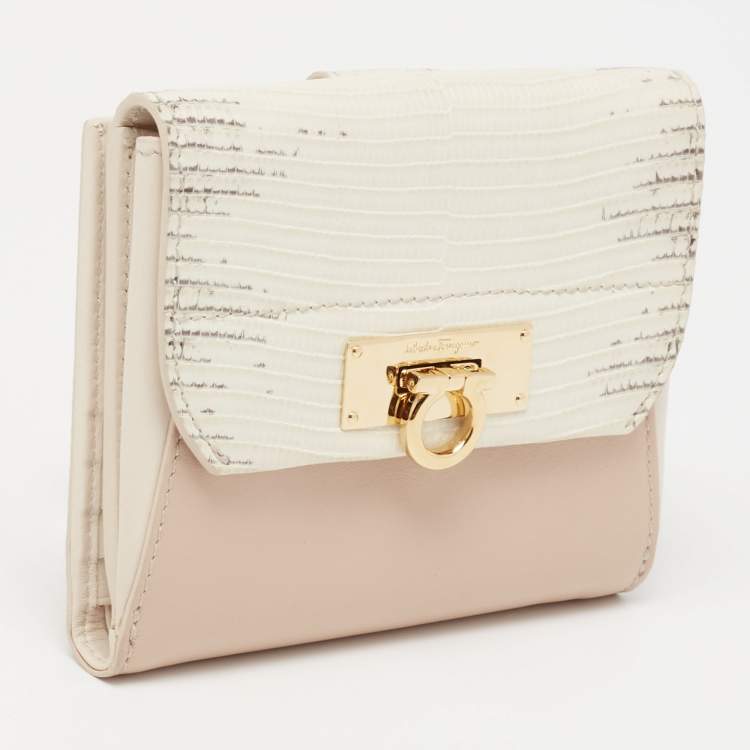 Pre Owned Salvatore Ferragamo Beige Leather and Roccia Lizard Compact Wallet